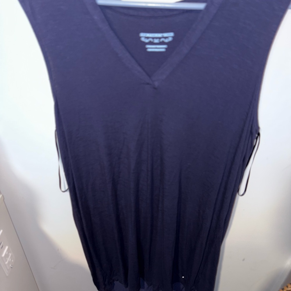 Southern Tide Purple V-Neck Sleeveless Top